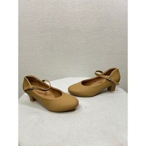 Character Dance Shoes Womens 7 Tan Mary Jane Kitten Heel Performance